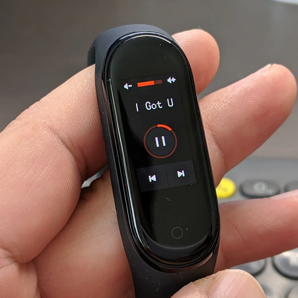 Xiaomi Mi Smart Band 6 & True Wireless Earphones 2 Basic | Bundle - Image 5